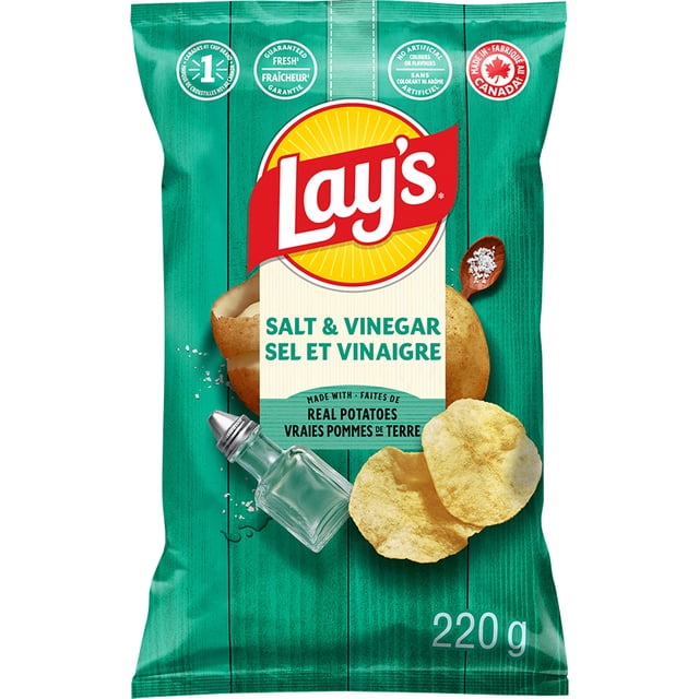 Lay's Salt & Vinegar Potato Chips, 220 g