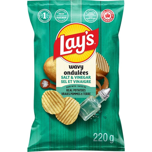 Lay's Wavy Salt & Vinegar Potato Chips, 220 g