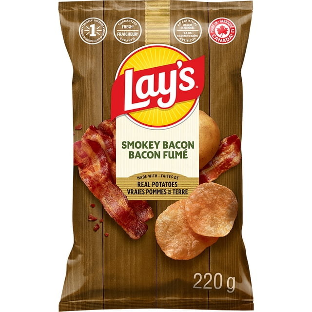 Lay's Smokey Bacon Potato Chips, 220 g
